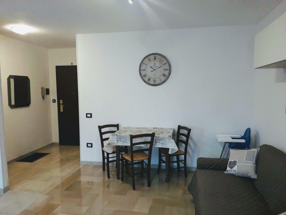 Casa Della Nonna Per Voi Parcheggio Gratuito Condizionatore Portatile Cir 0052 아오스타 외부 사진