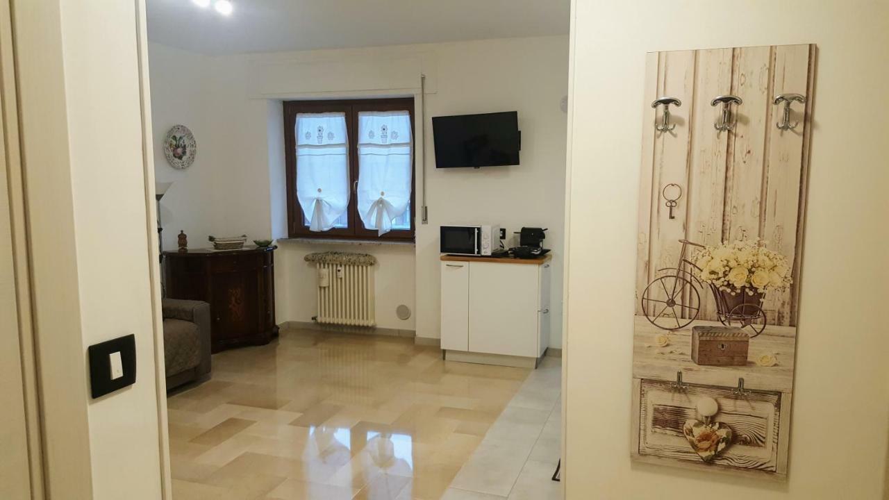 Casa Della Nonna Per Voi Parcheggio Gratuito Condizionatore Portatile Cir 0052 아오스타 외부 사진
