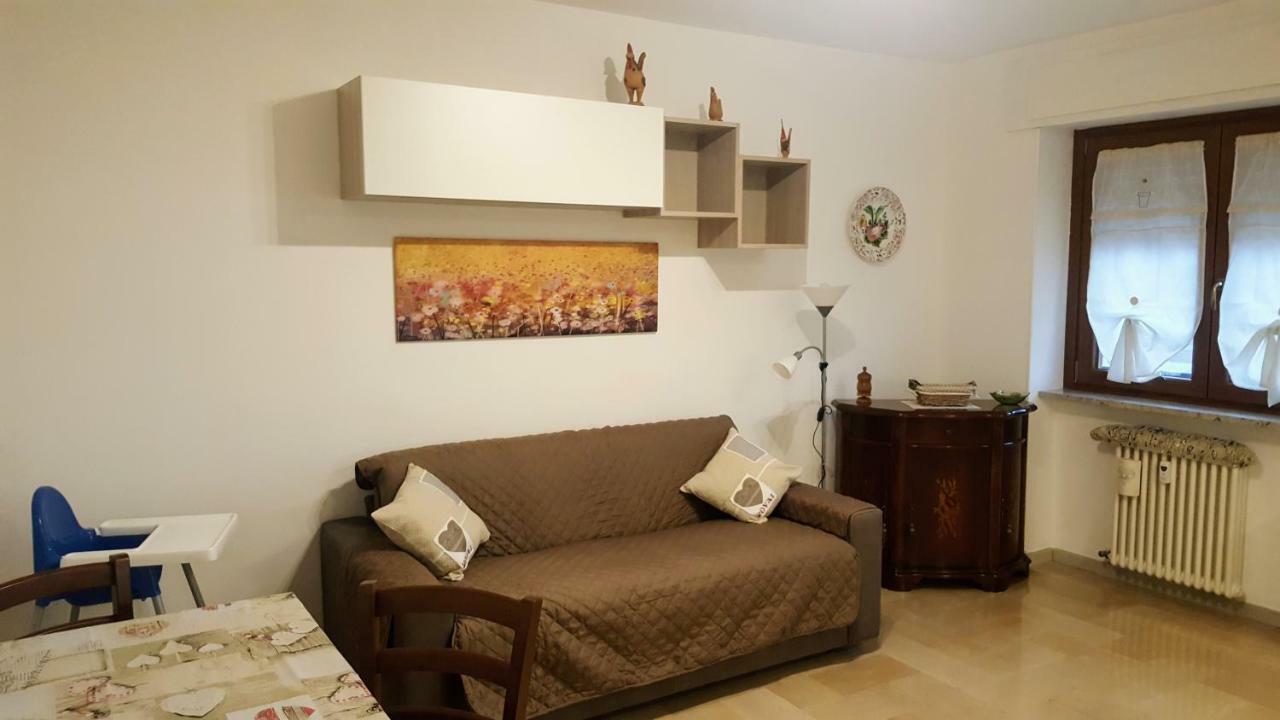 Casa Della Nonna Per Voi Parcheggio Gratuito Condizionatore Portatile Cir 0052 아오스타 외부 사진